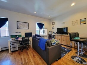 1630 Madison Ave in New York, NY - Building Photo - Building Photo