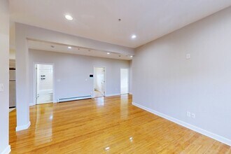 7 Estella St in Boston, MA - Building Photo - Building Photo