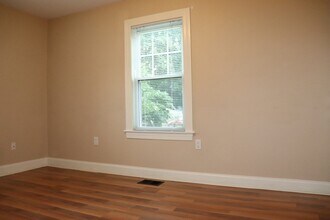 498 Beale St in Quincy, MA - Building Photo - Building Photo