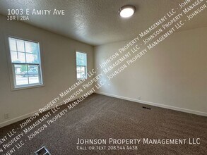 1003 E Amity Ave in Nampa, ID - Building Photo - Building Photo