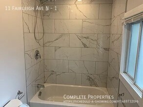 11 Fairleigh Ave S in Hamilton, ON - Building Photo - Building Photo