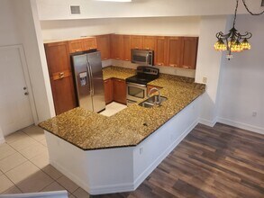 47 SE Sedona Cir in Stuart, FL - Building Photo - Building Photo