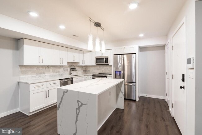 property at 747 N 20th St
