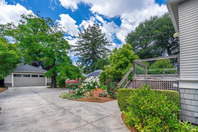 753 Humboldt St in Santa Rosa, CA - Building Photo - Building Photo