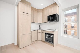 426 15th St in Brooklyn, NY - Building Photo - Building Photo
