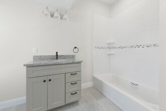 6 Benson St in Boston, MA - Foto de edificio - Building Photo