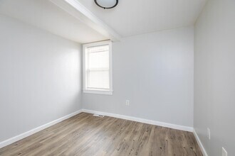 5 Johnson Ave in Hampton, NH - Building Photo - Building Photo