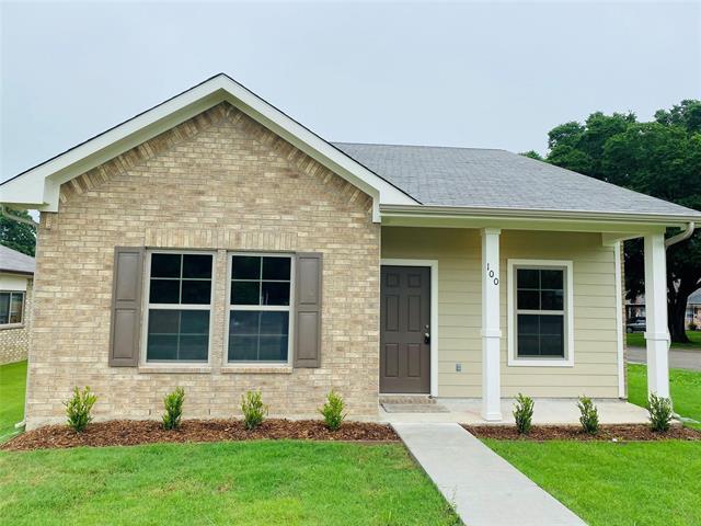100 Seay Ln in Quinlan, TX - Building Photo