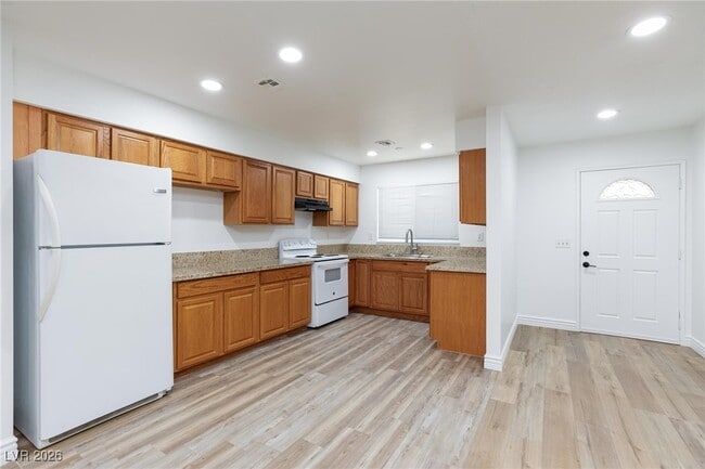 property at 1513 Bryn Mawr Ave