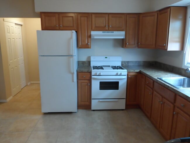 144 Bridgetown St in Staten Island, NY - Building Photo - Building Photo