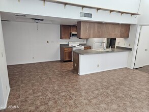 633 W Southern Ave in Tempe, AZ - Building Photo - Building Photo