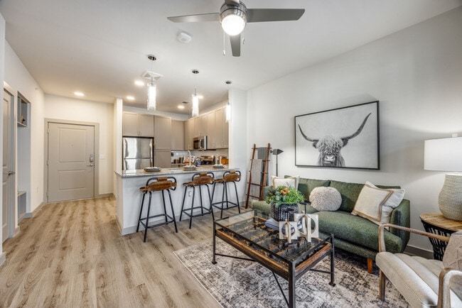 Aspire at Greenville in Greenville, TX - Foto de edificio - Building Photo