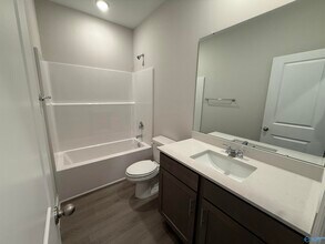 158 River Pointe Dr in New Market, AL - Building Photo - Building Photo