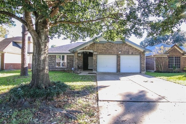 property at 17415 Hamilwood Dr