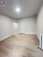 2 Bellwoods Park in Toronto, ON - Building Photo - Building Photo