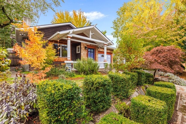7535 44th Ave NE in Seattle, WA - Building Photo - Building Photo