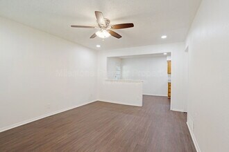 1829 Ridgewood Rd in Denison, TX - Building Photo - Building Photo