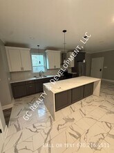 3014 W Warren Blvd in Chicago, IL - Building Photo - Building Photo
