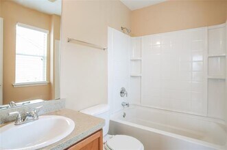 10708 Astor Dr in Fort Worth, TX - Building Photo - Building Photo