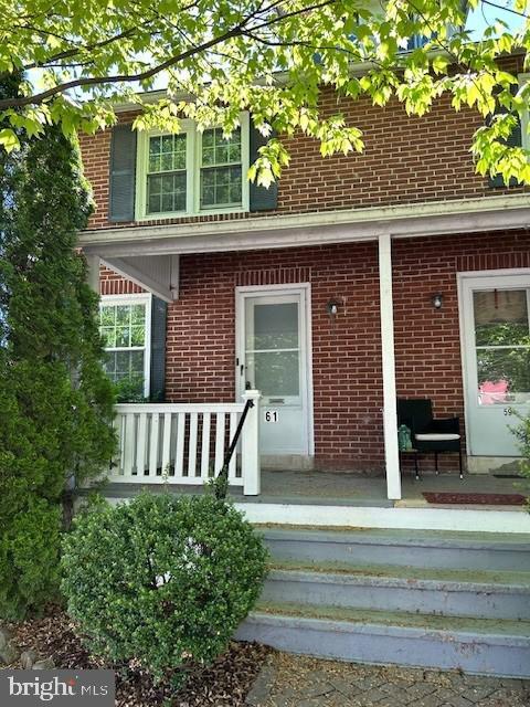 property at 61 N Hull St
