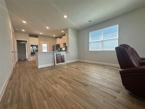 8407 Martinique Mews in Rowlett, TX - Building Photo - Building Photo