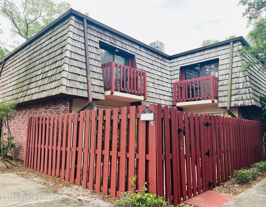 40 Piney Branch Way in Melbourne, FL - Building Photo