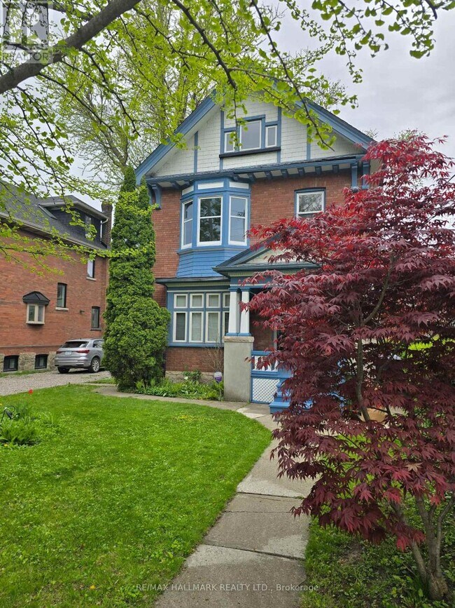 198-198 Rusholme Rd in Toronto, ON - Building Photo - Building Photo