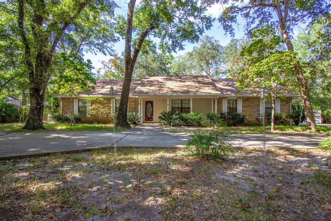 632 Brookhaven Way in Niceville, FL - Building Photo