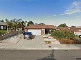 10256 Carioca Ct in San Diego, CA - Building Photo