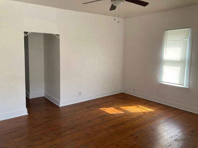 788 Cleveland St in Fayetteville, AR - Building Photo - Building Photo