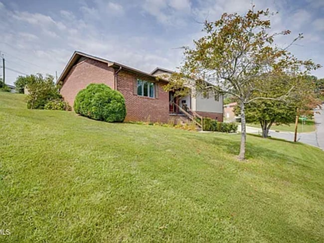 856 Fain Ave in Kingsport, TN - Building Photo - Building Photo