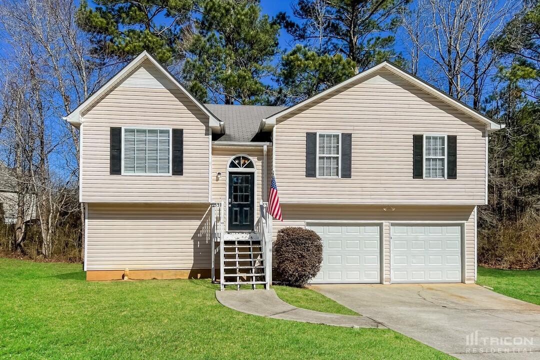 381 River Trace Dr in Villa Rica, GA - Building Photo