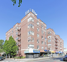 11120 Queens Blvd Apartments