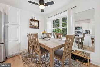 422 Wendover Dr in Norristown, PA - Building Photo - Building Photo