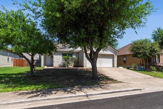 2207 Kuykendall Dr in Georgetown, TX - Building Photo - Building Photo