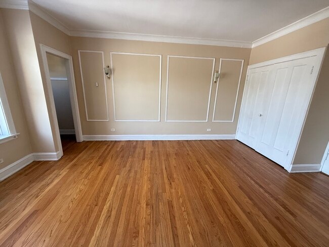 2801 N Keating Ave in Chicago, IL - Building Photo - Building Photo