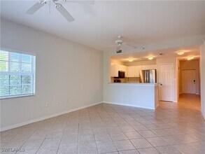 4500 Botanical Pl Cir in Naples, FL - Foto de edificio - Building Photo