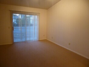 115 Goodwin Rd in Orcutt, CA - Foto de edificio - Building Photo