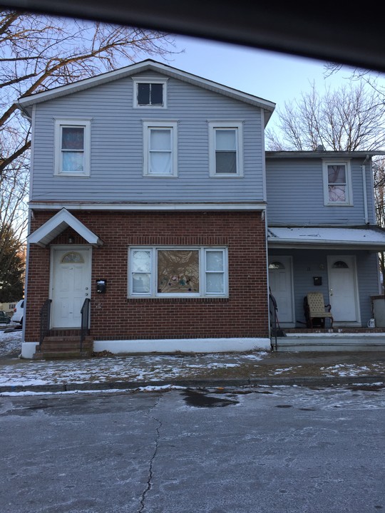 13 Sherman St in Jamesburg, NJ - Building Photo