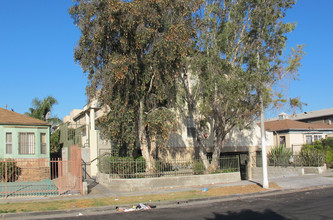 Brynview Terrace in Los Angeles, CA - Foto de edificio - Building Photo