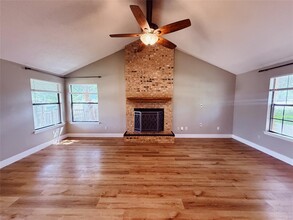 1711 Ryon Ln in Round Rock, TX - Building Photo - Building Photo