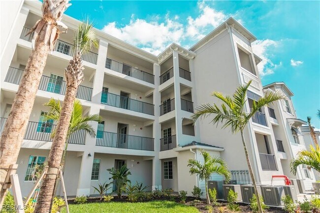 property at 15275 Grn Acrs Ave