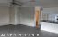 7813 N Lagoon Dr photo'