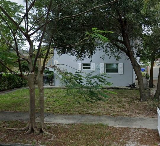 2022 Pierce St in Hollywood, FL - Building Photo