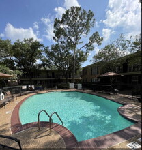 3224 Timmons Ln, Unit 163 in Houston, TX - Building Photo - Building Photo