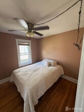 17 Lillian Terrace in Woodbridge, NJ - Building Photo - Building Photo
