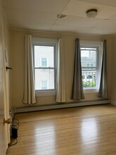 50 7th St, Unit 2 in Cambridge, MA - Building Photo - Building Photo