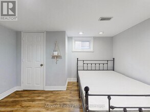 45 Enfield Ave in Toronto, ON - Building Photo - Building Photo