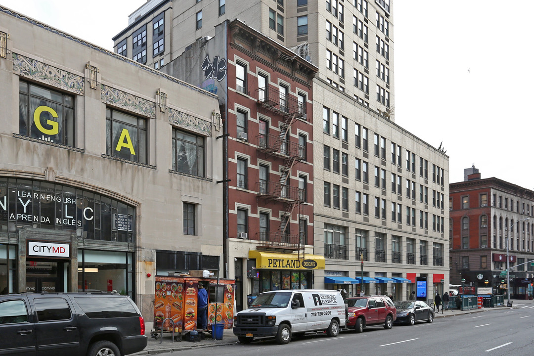 2708 Broadway in New York, NY - Foto de edificio