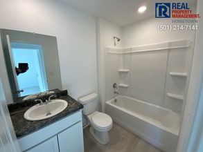 10808 Mason Dr in North Little Rock, AR - Building Photo - Building Photo